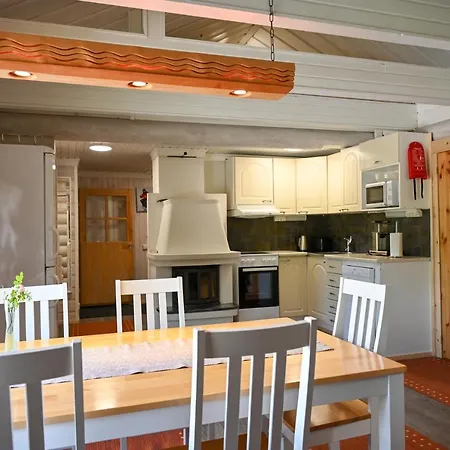 Rukajaerven Lomamajat 4 Апартаменты Рука